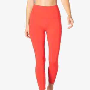 BRAND NEW Beyond Yoga Sportflex Legging